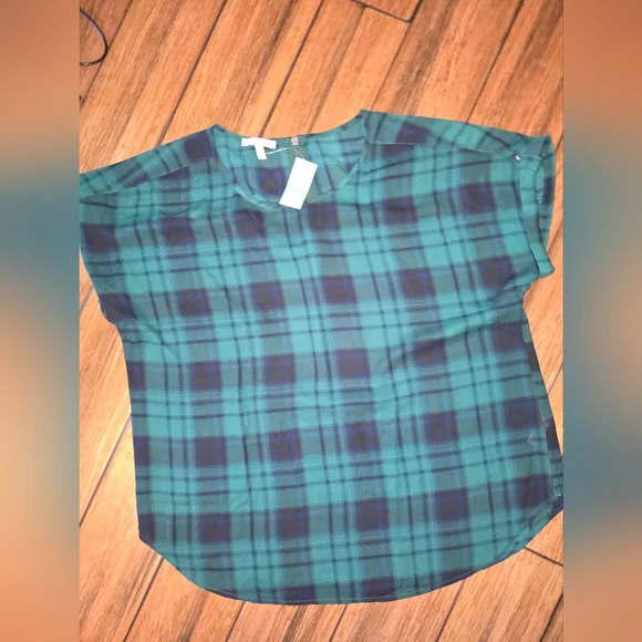 Maurice Misses Tops Set Of 3. Like New Floral and Plaid Women's Tops. Medium - Picture 2 of 4